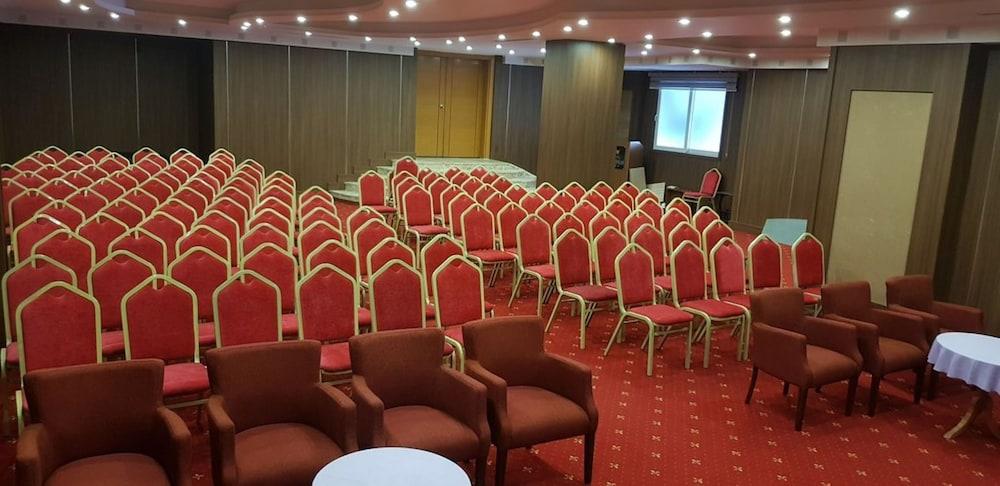 Grand Isias Hotel Adıyaman Zewnętrze zdjęcie